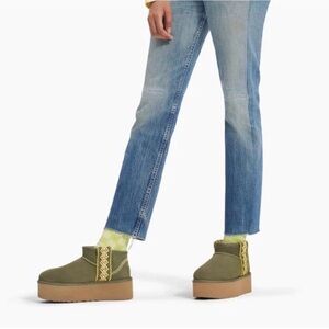 Ugg classic Ulta mini platform braided size 8